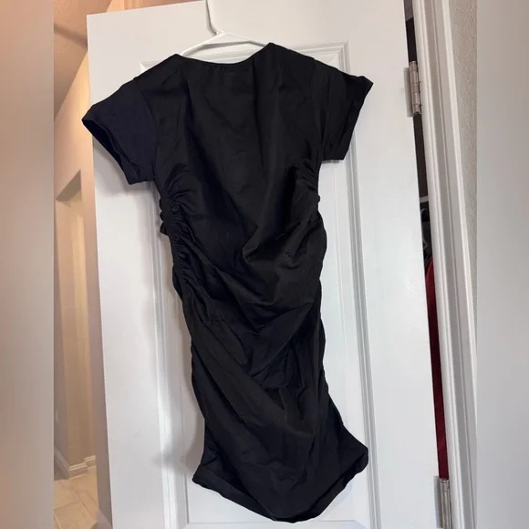 Maternity Cap Sleeve Crew Neck Dress - Picture 5 of 6